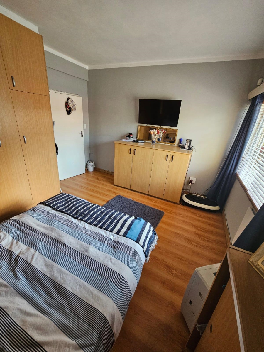 2 Bedroom Property for Sale in Parow Valley Western Cape